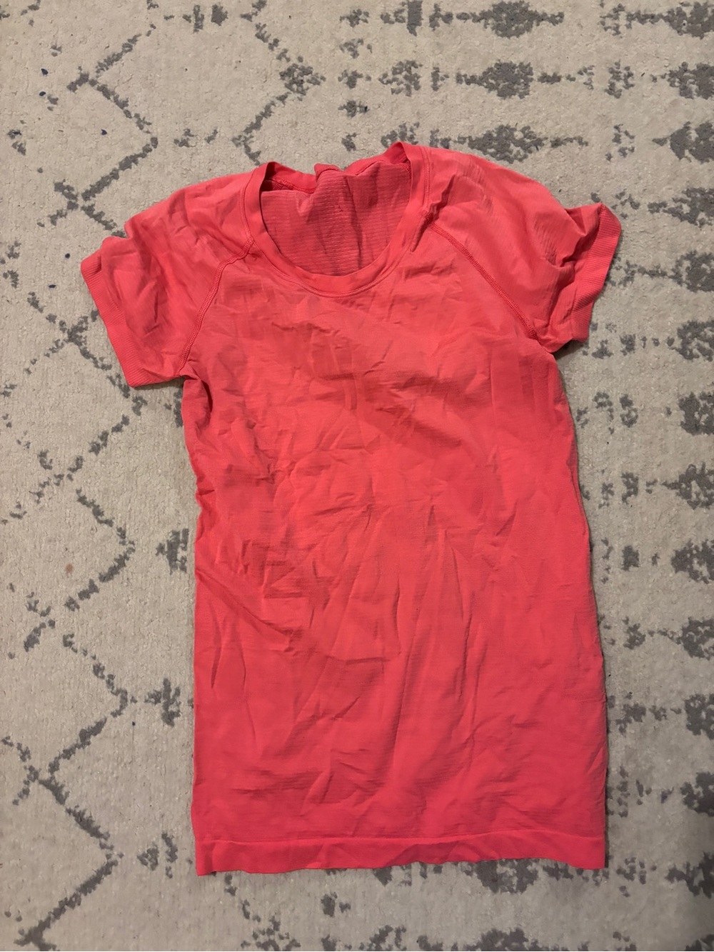 Lululemon Women’s Swiftly Short Sleeve Coral Top